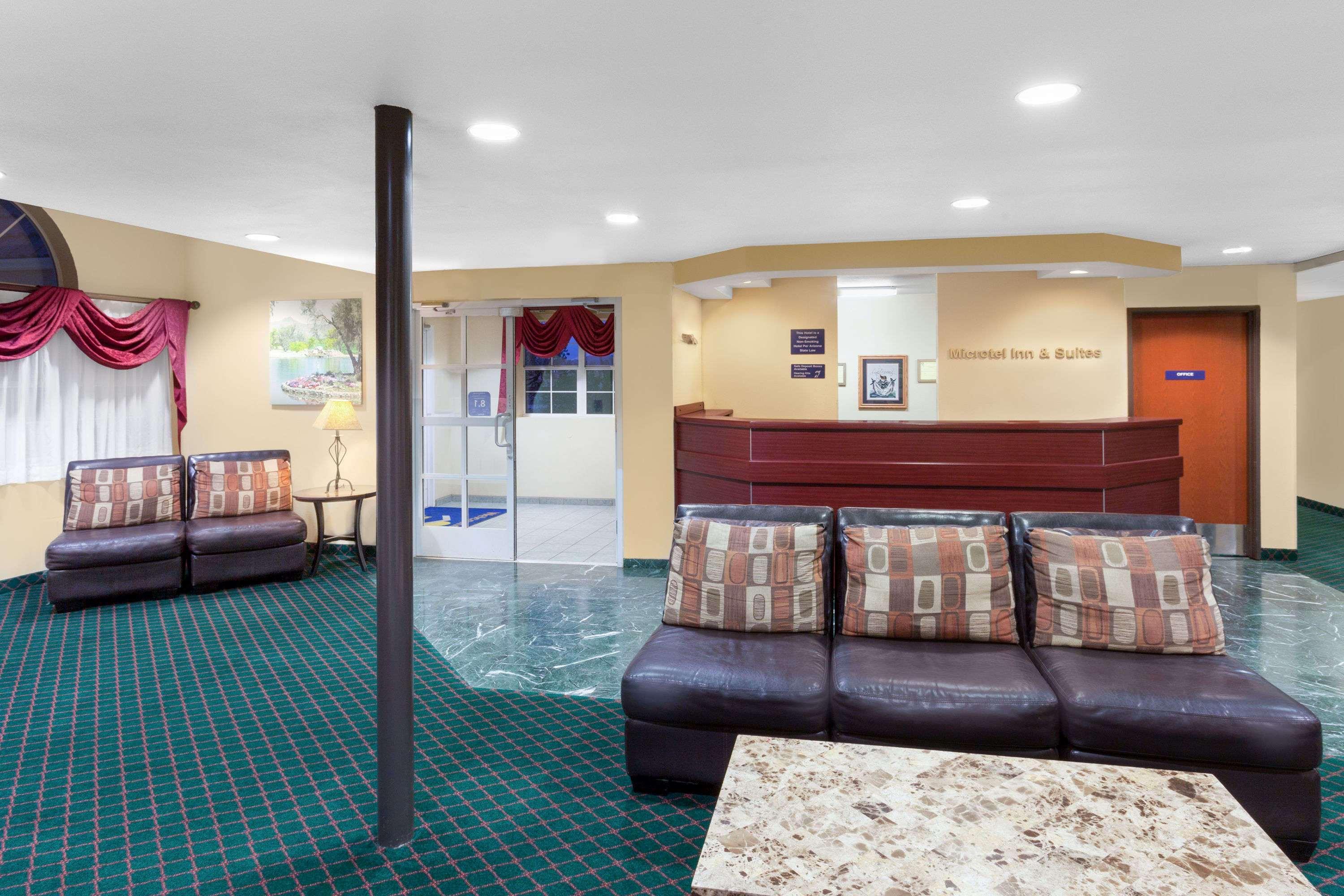 Microtel Inn & Suites By Wyndham Wellton Buitenkant foto