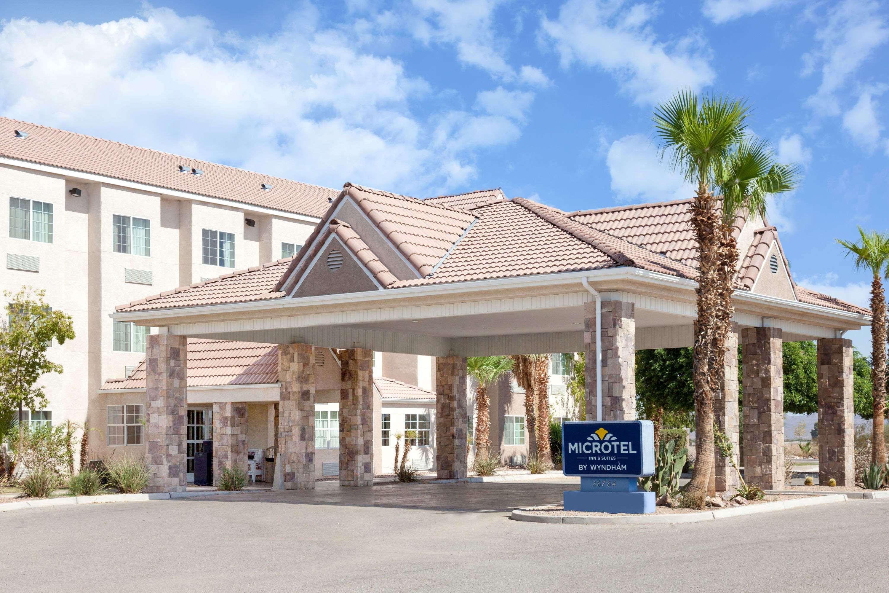 Microtel Inn & Suites By Wyndham Wellton Buitenkant foto