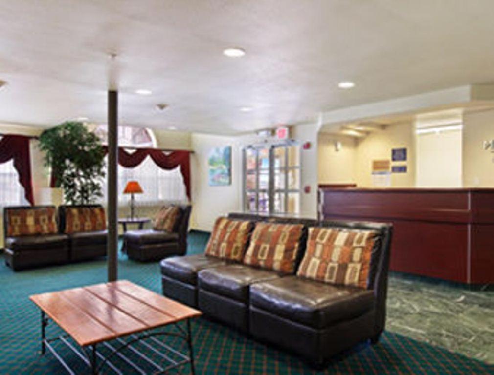 Microtel Inn & Suites By Wyndham Wellton Interieur foto